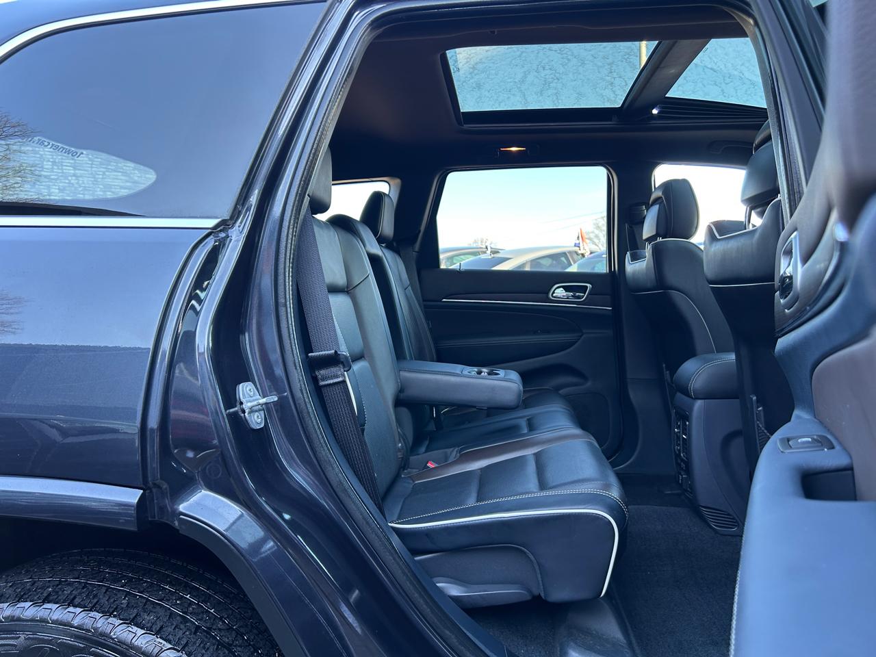 Jeep Grand Cherokee 4WD 4dr Overland 2015