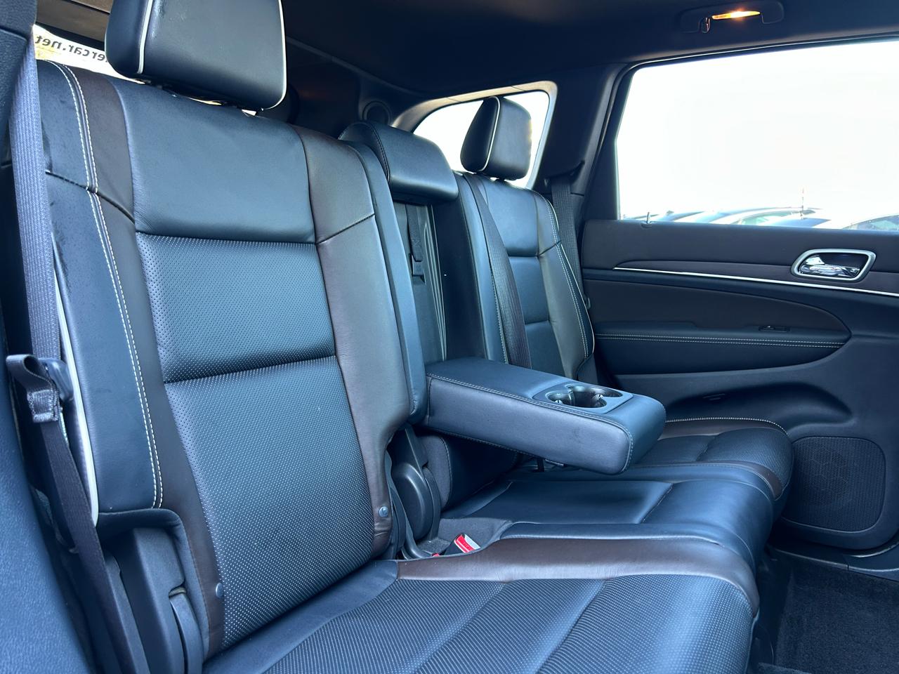 Jeep Grand Cherokee 4WD 4dr Overland 2015