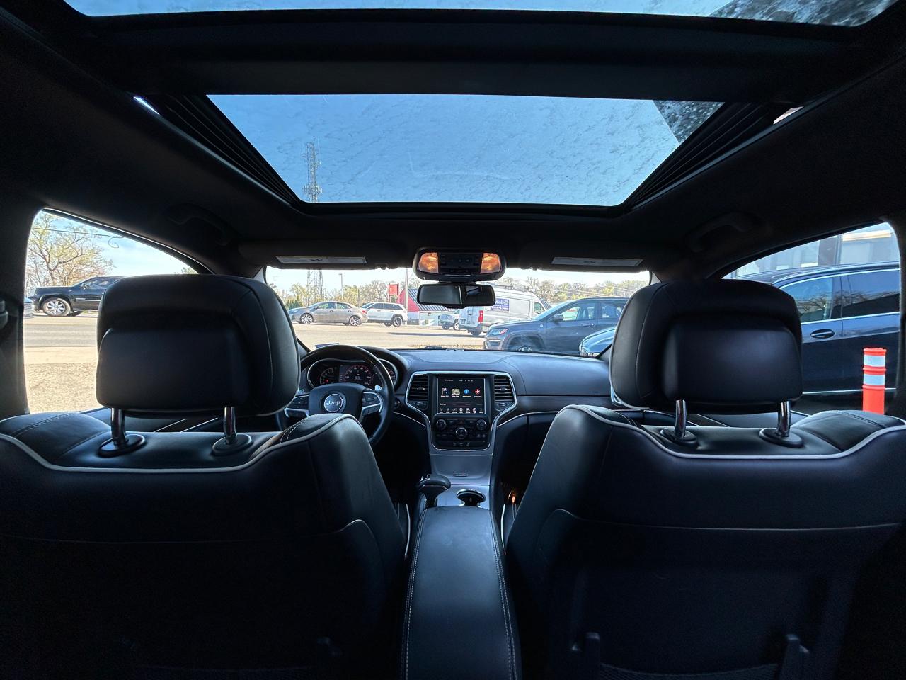 Jeep Grand Cherokee 4WD 4dr Overland 2015