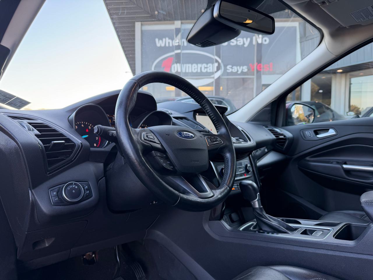 Ford Escape Titanium FWD 2017