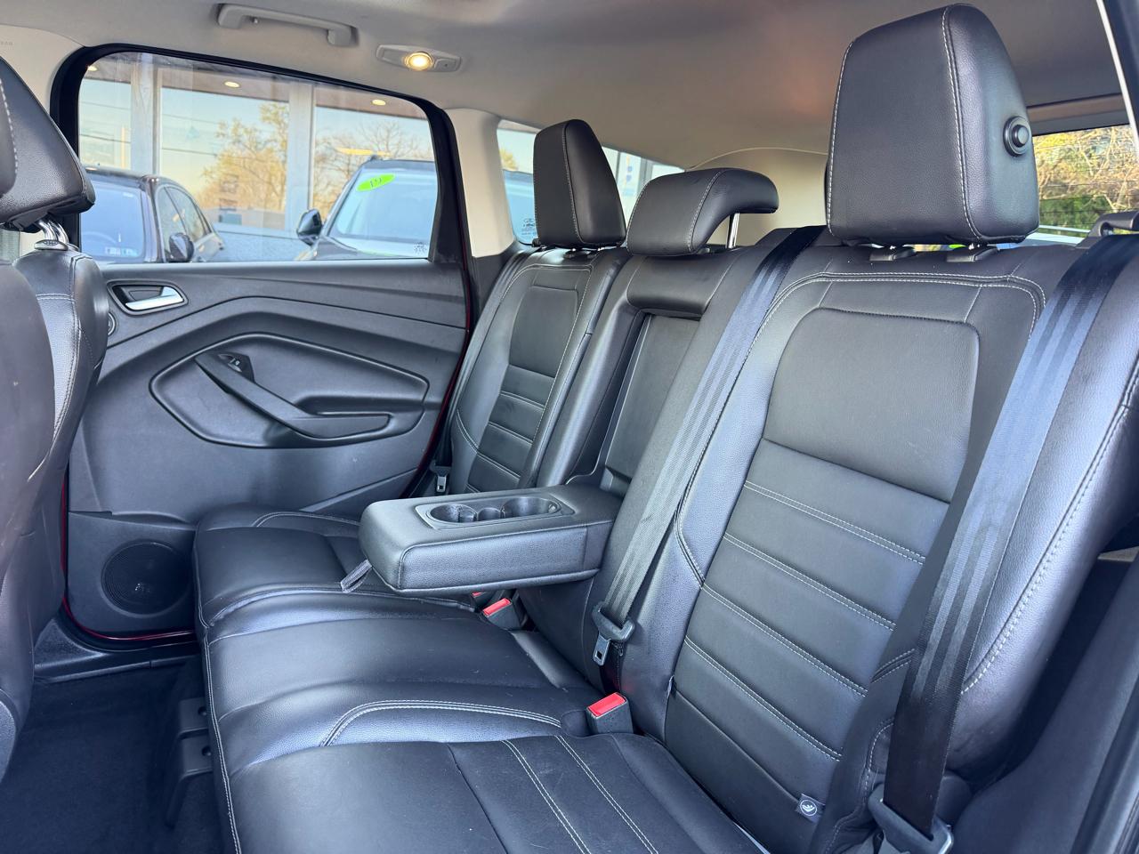 Ford Escape Titanium FWD 2017