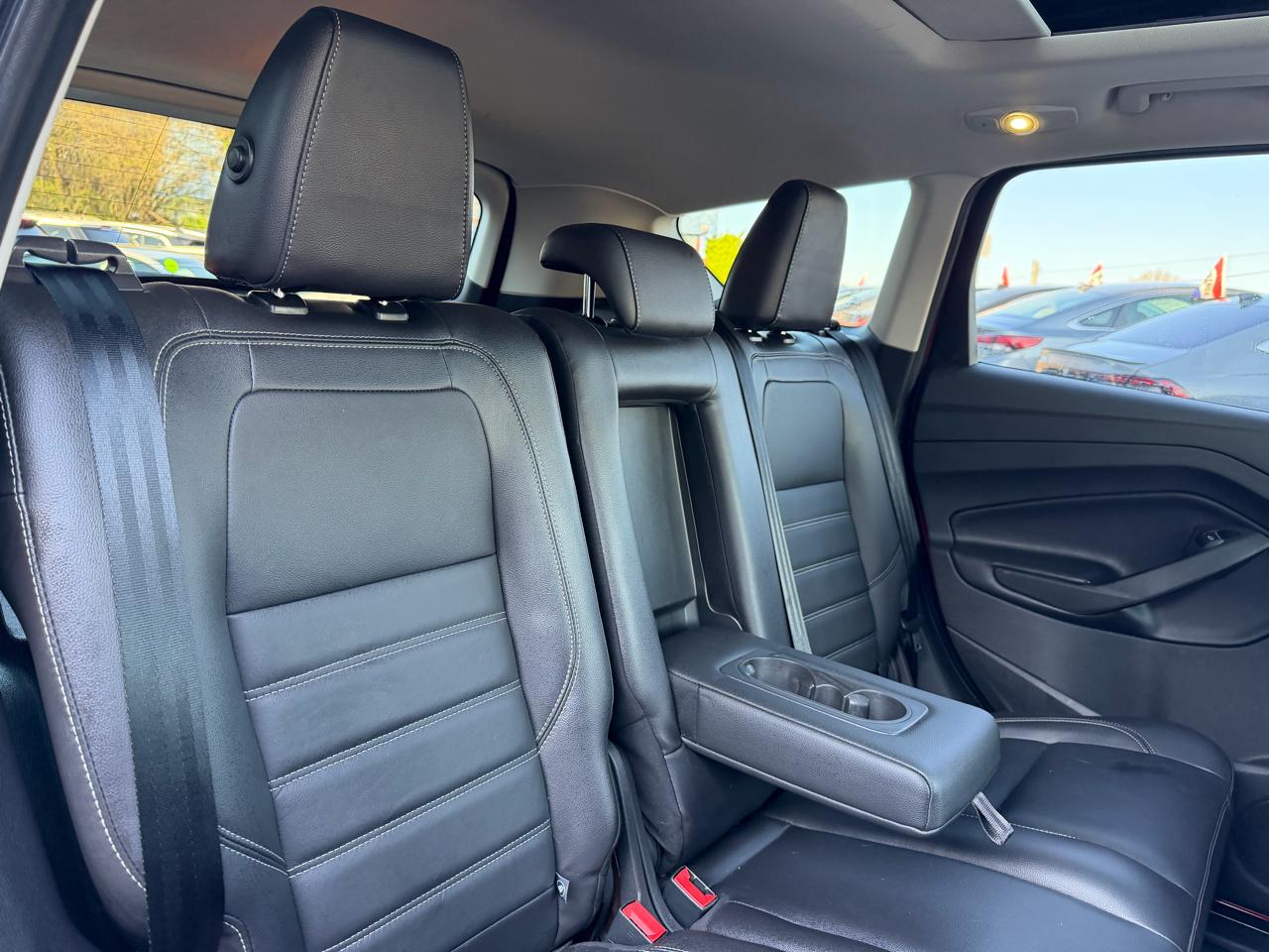 Ford Escape Titanium FWD 2017