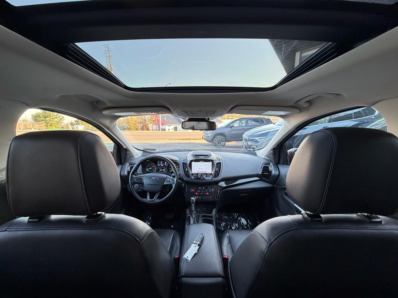 Ford Escape Titanium FWD 2017