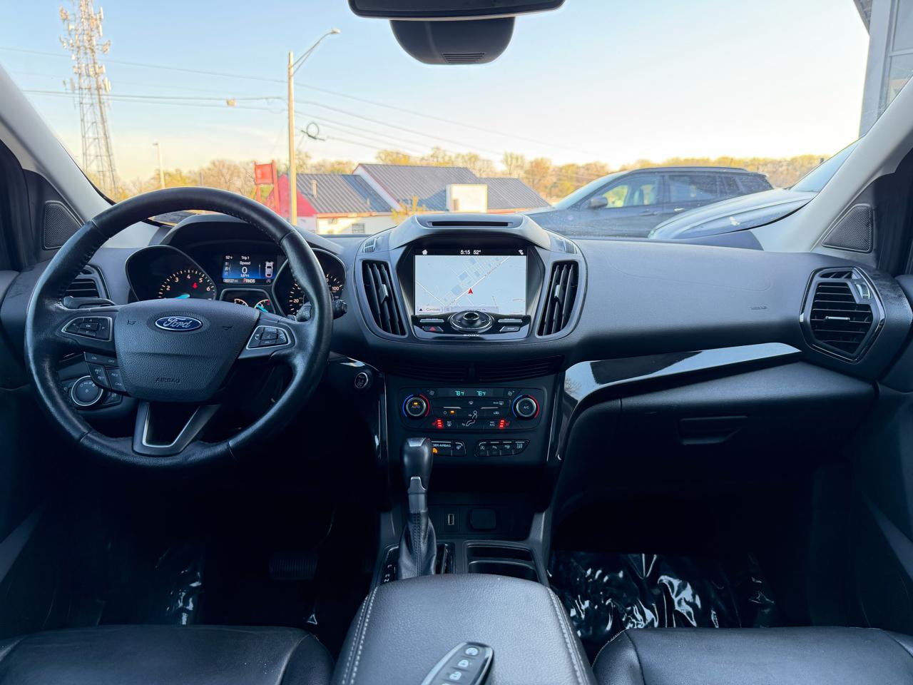 Ford Escape Titanium FWD 2017