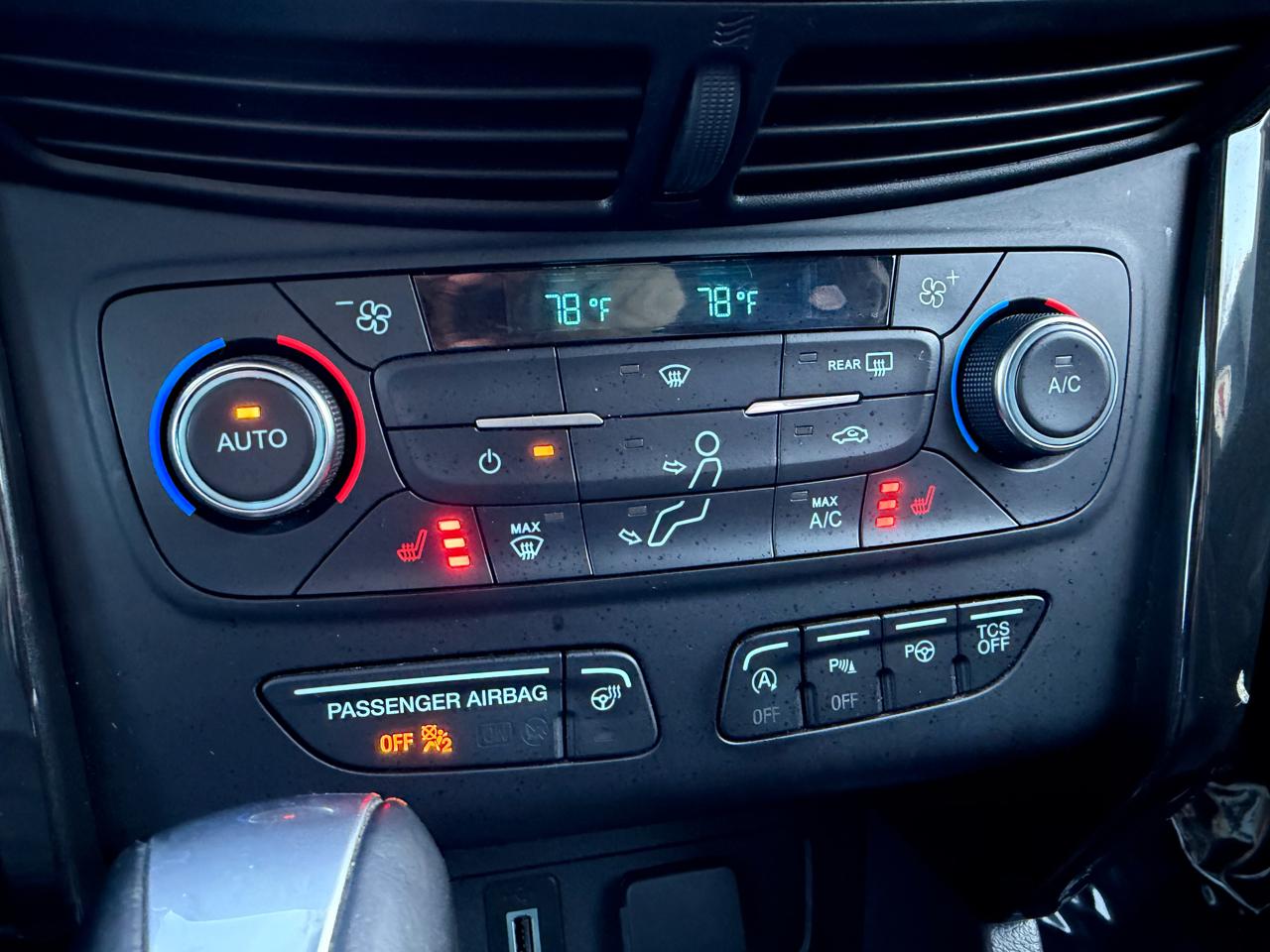 Ford Escape Titanium FWD 2017