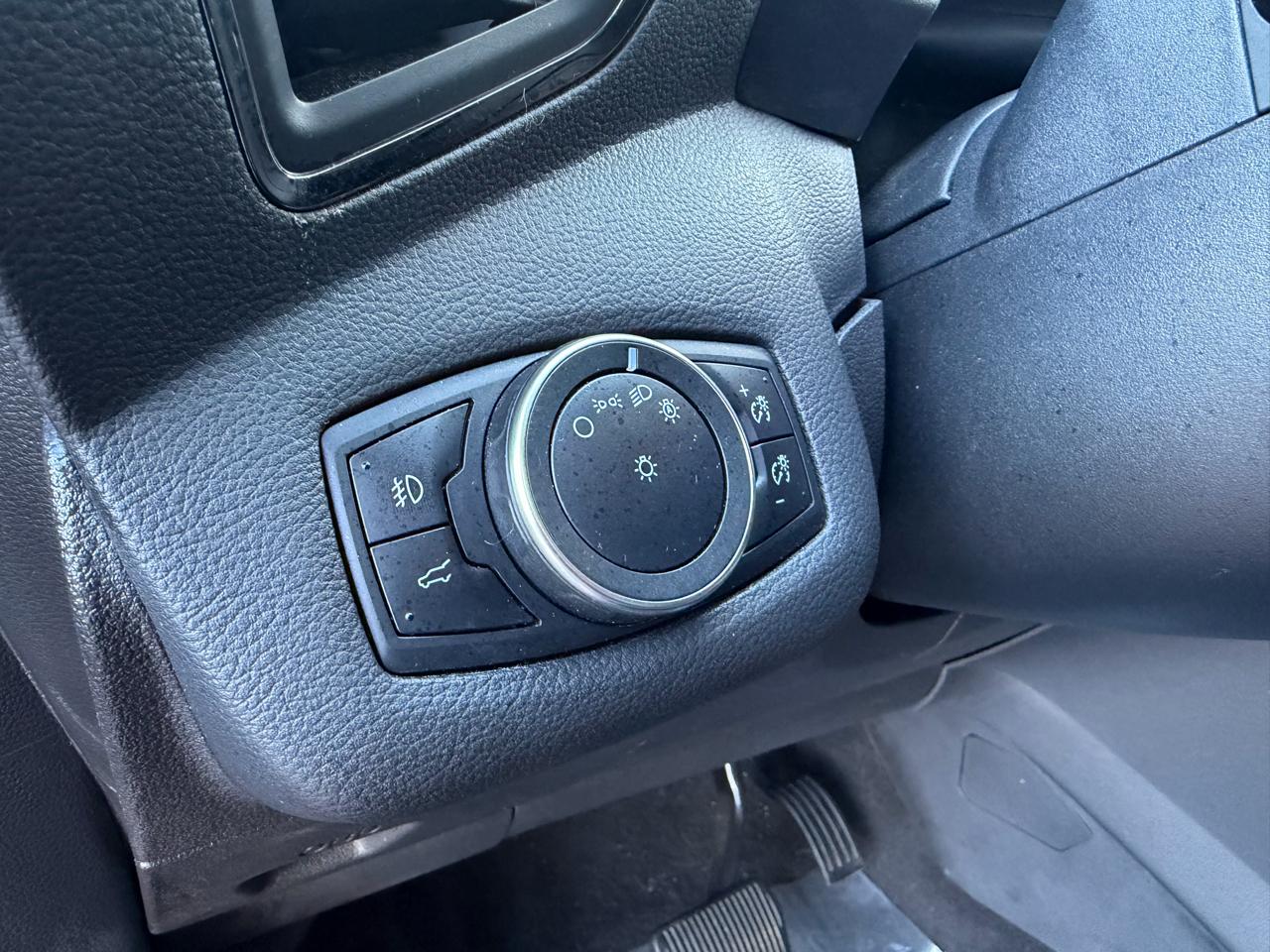 Ford Escape Titanium FWD 2017