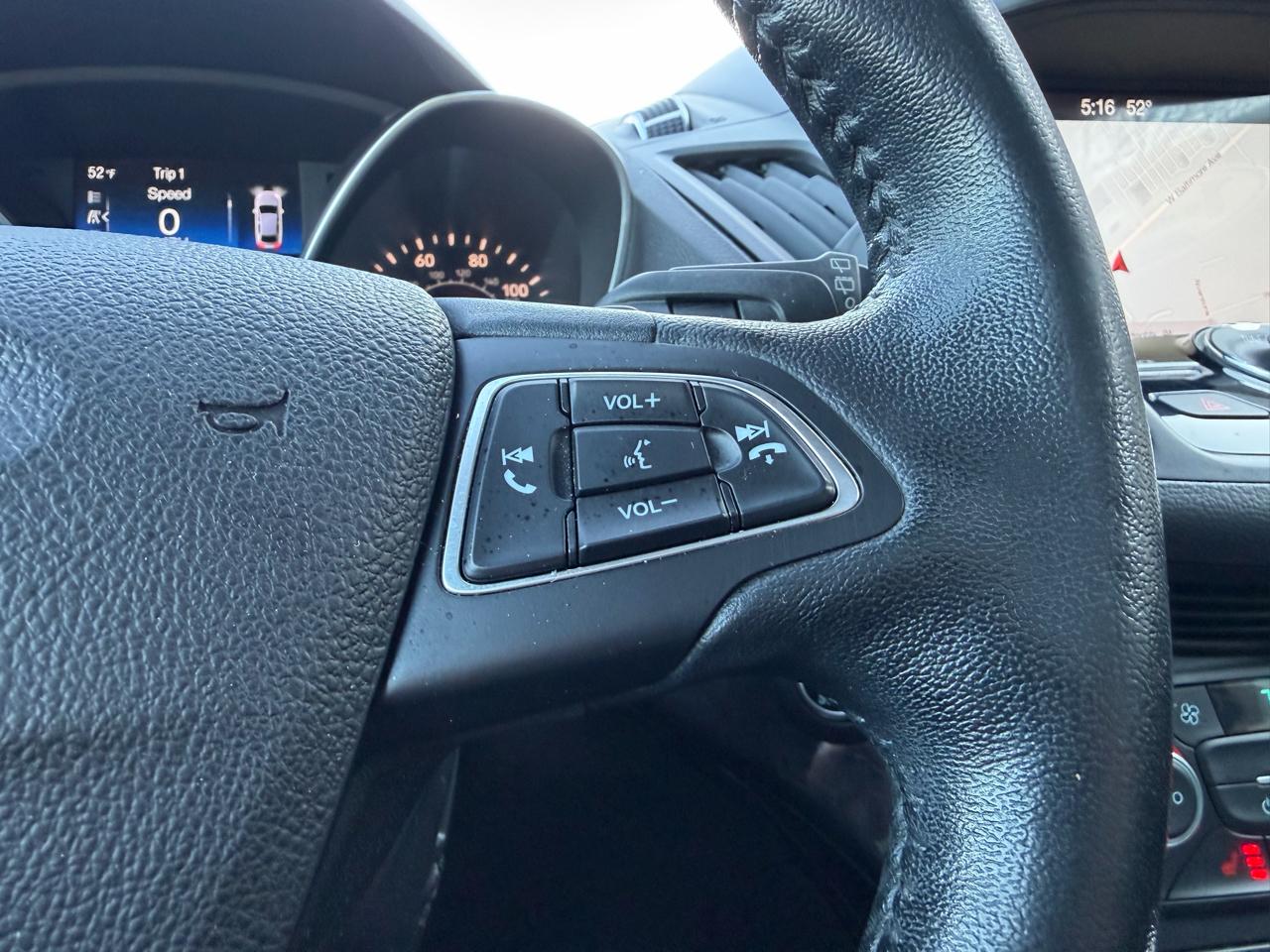 Ford Escape Titanium FWD 2017