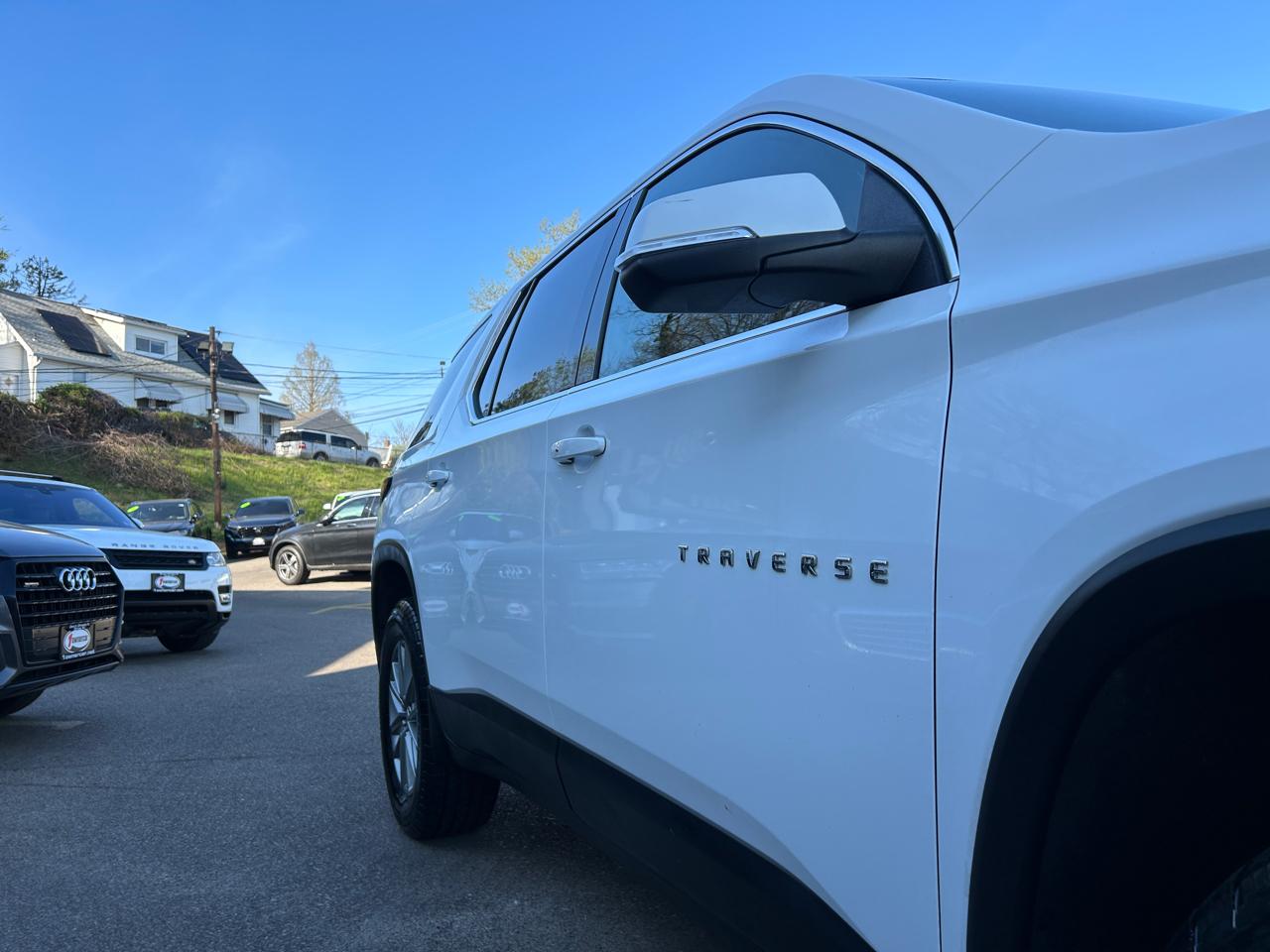 Chevrolet Traverse FWD 4dr LT Leather 2023