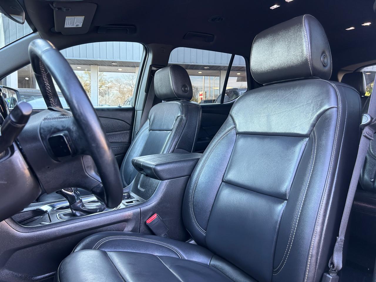 Chevrolet Traverse FWD 4dr LT Leather 2023