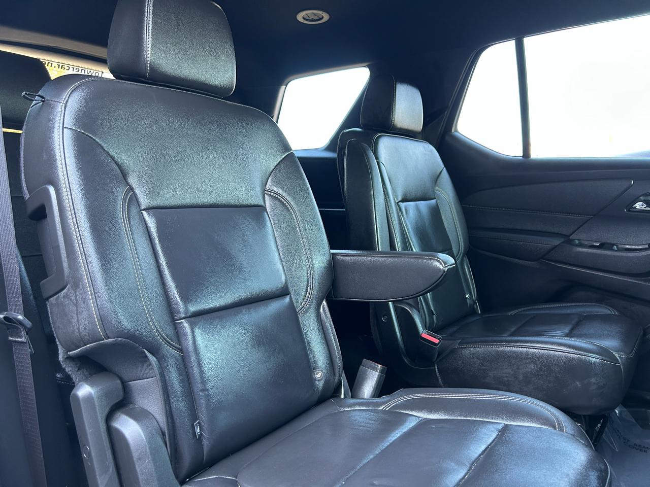 Chevrolet Traverse FWD 4dr LT Leather 2023