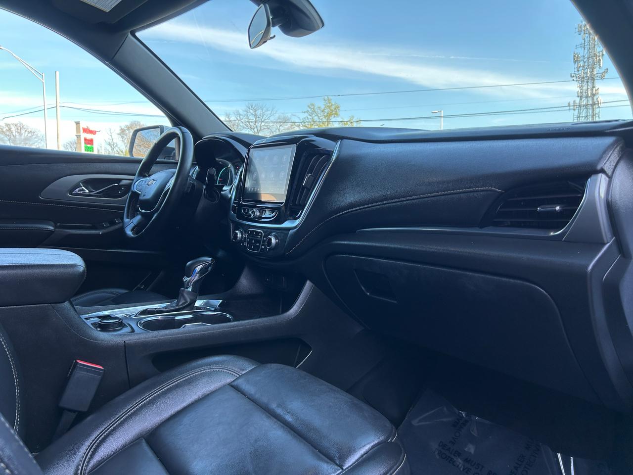 Chevrolet Traverse FWD 4dr LT Leather 2023