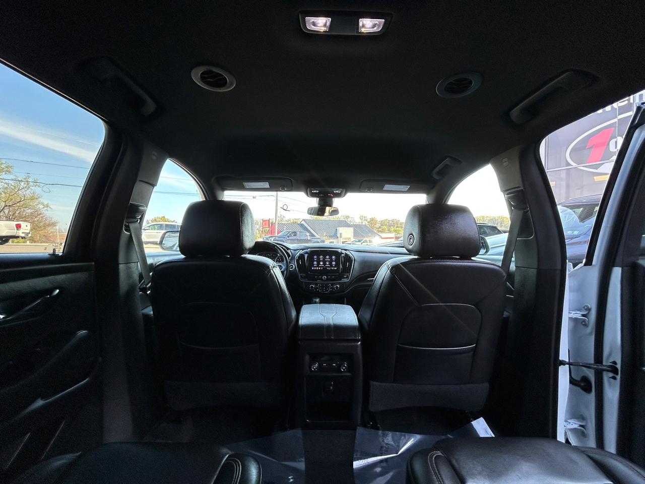 Chevrolet Traverse FWD 4dr LT Leather 2023
