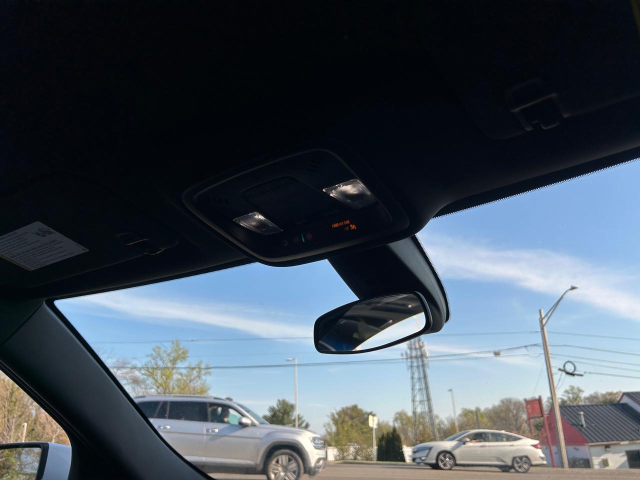 Chevrolet Traverse FWD 4dr LT Leather 2023