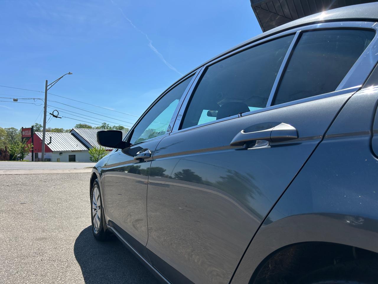 Honda Accord Sdn 4dr I4 Auto LX 2012