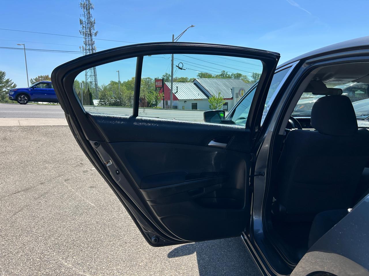 Honda Accord Sdn 4dr I4 Auto LX 2012