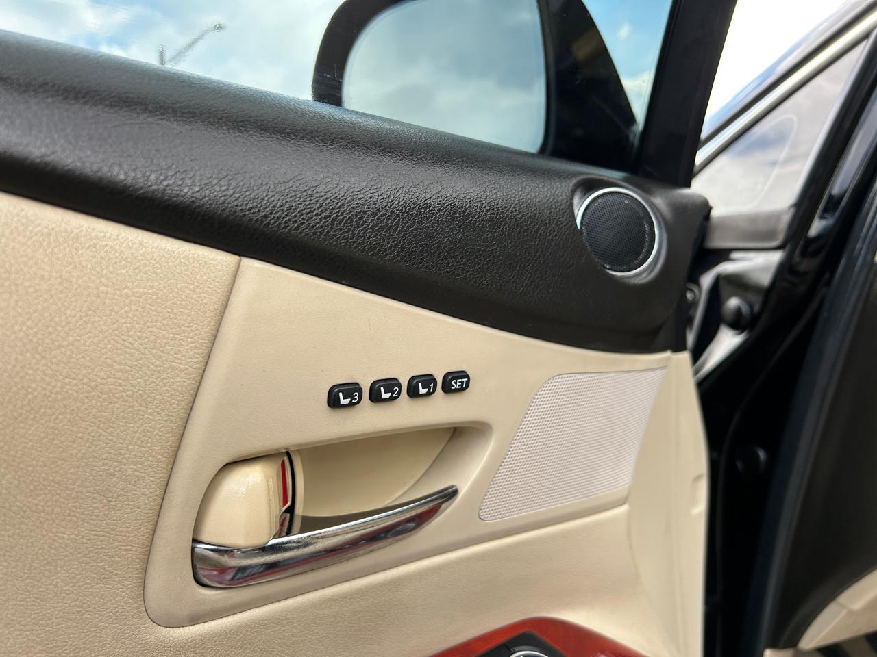 Lexus RX 350 AWD 4dr 2012