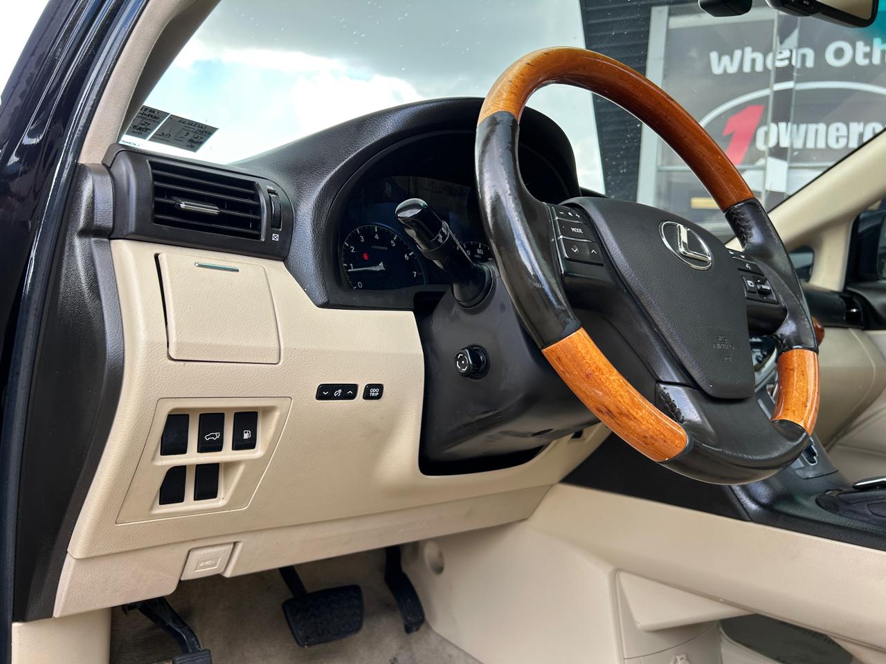 Lexus RX 350 AWD 4dr 2012