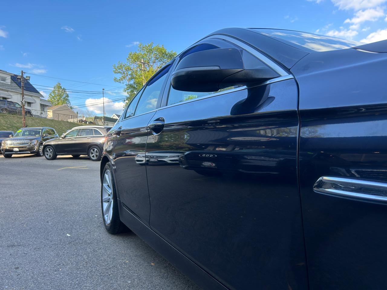 BMW 5 Series 4dr Sdn 535i xDrive AWD 2014