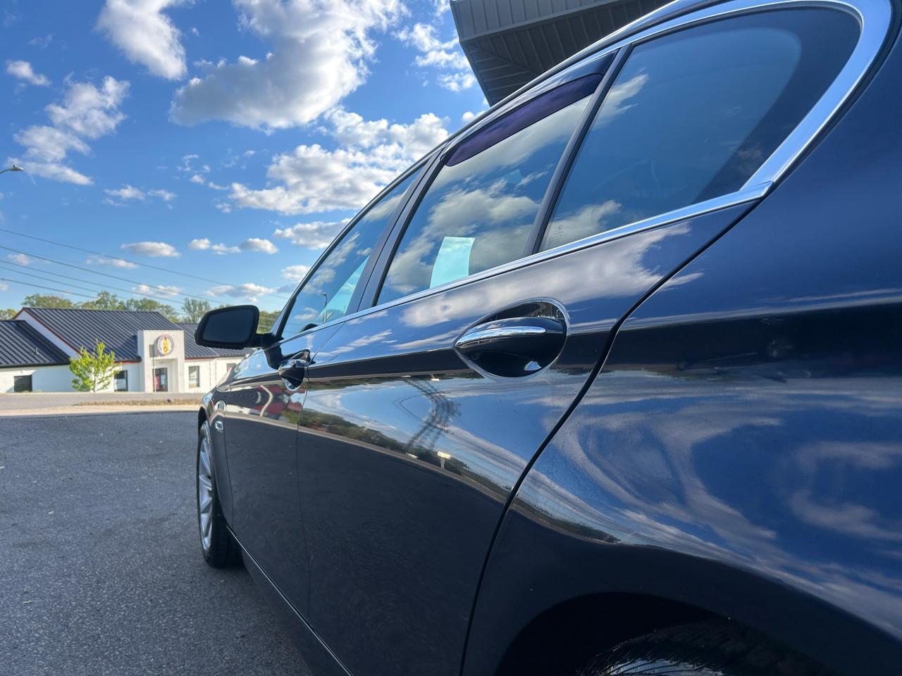 BMW 5 Series 4dr Sdn 535i xDrive AWD 2014