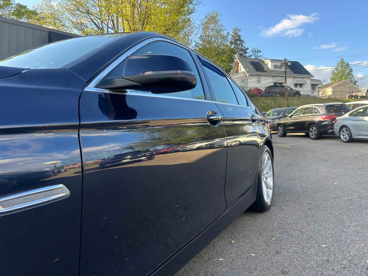 BMW 5 Series 4dr Sdn 535i xDrive AWD 2014