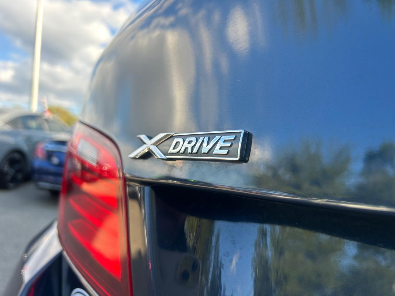 BMW 5 Series 4dr Sdn 535i xDrive AWD 2014