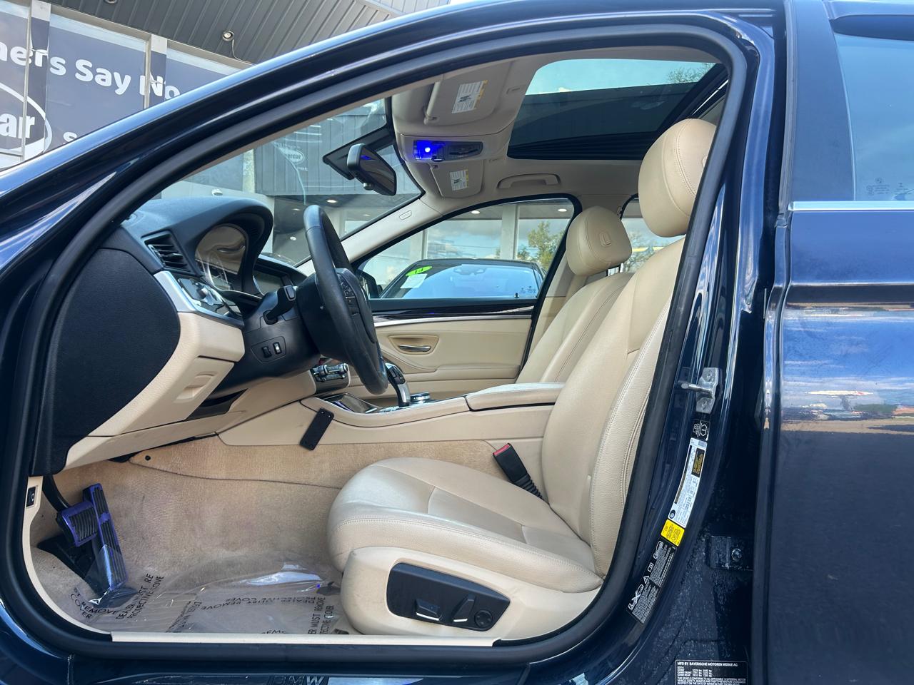 BMW 5 Series 4dr Sdn 535i xDrive AWD 2014