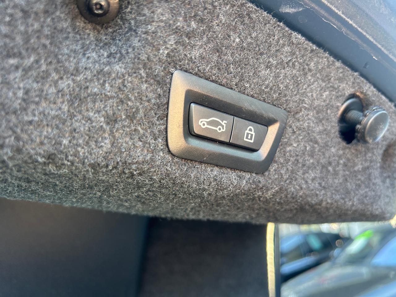 BMW 5 Series 4dr Sdn 535i xDrive AWD 2014