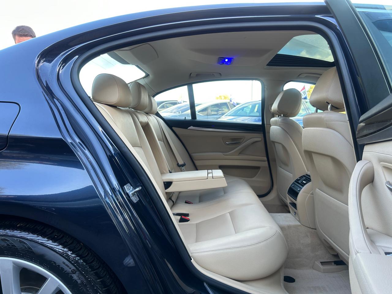 BMW 5 Series 4dr Sdn 535i xDrive AWD 2014