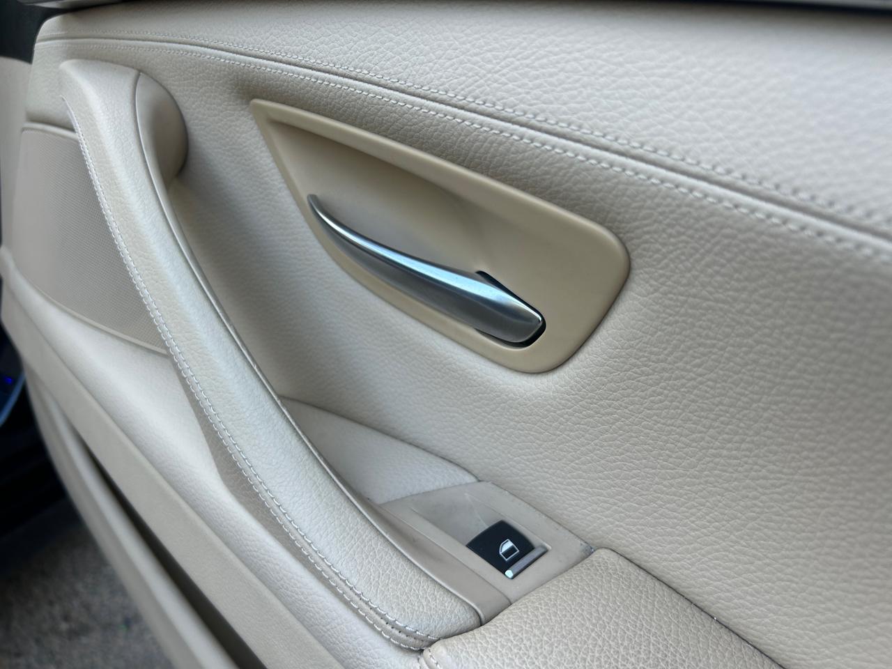 BMW 5 Series 4dr Sdn 535i xDrive AWD 2014