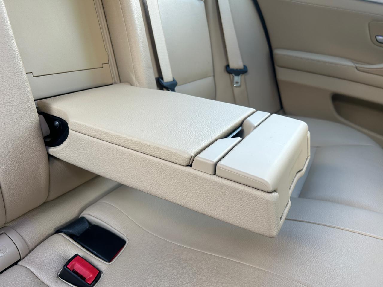 BMW 5 Series 4dr Sdn 535i xDrive AWD 2014