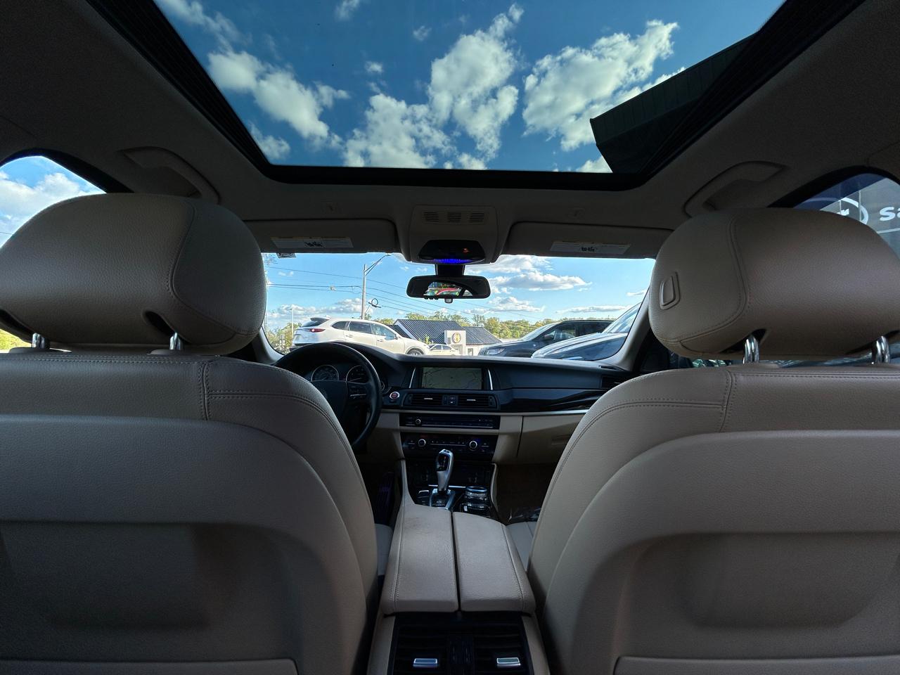 BMW 5 Series 4dr Sdn 535i xDrive AWD 2014