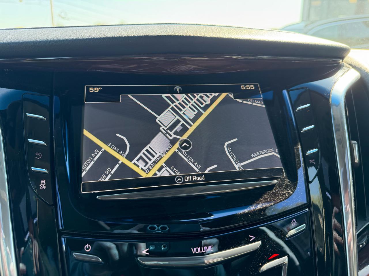 Cadillac Escalade ESV 4WD 4dr Luxury 2018