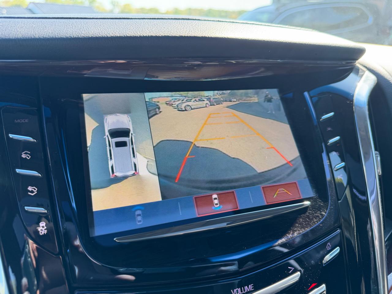 Cadillac Escalade ESV 4WD 4dr Luxury 2018