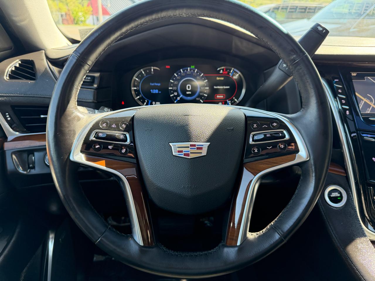 Cadillac Escalade ESV 4WD 4dr Luxury 2018