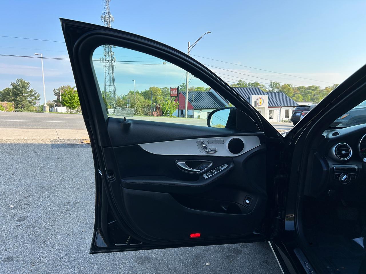 Mercedes-Benz C-Class C 300 4MATIC Sedan 2019