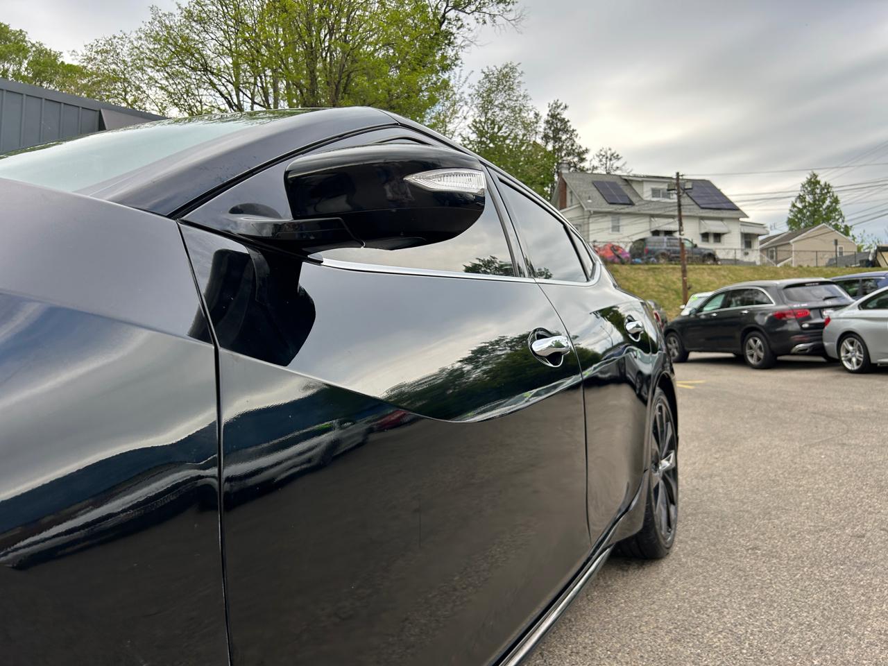 Nissan Maxima SR 3.5L 2017