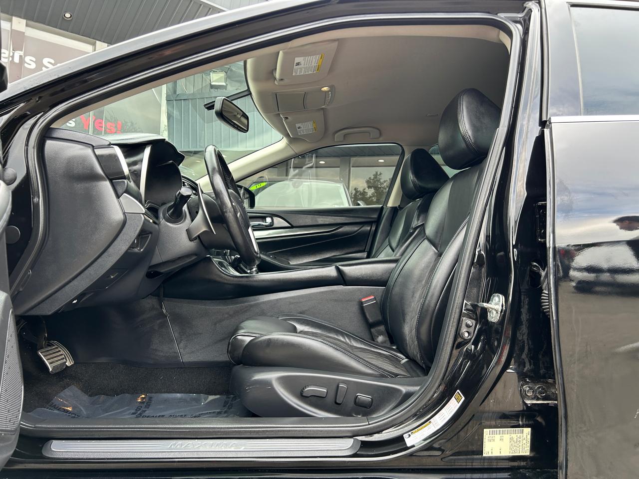 Nissan Maxima SR 3.5L 2017