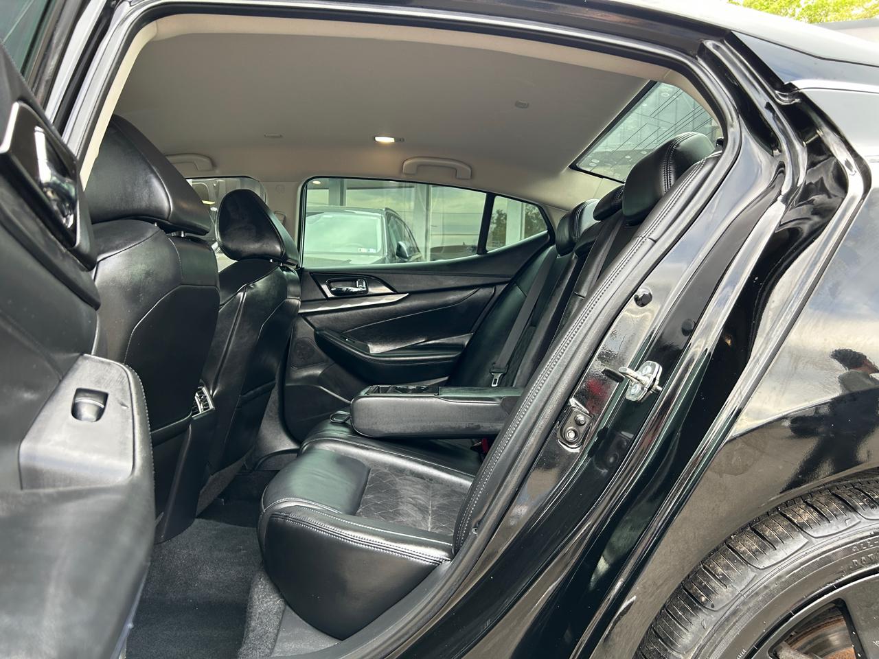 Nissan Maxima SR 3.5L 2017