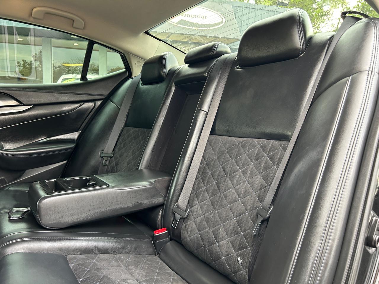 Nissan Maxima SR 3.5L 2017