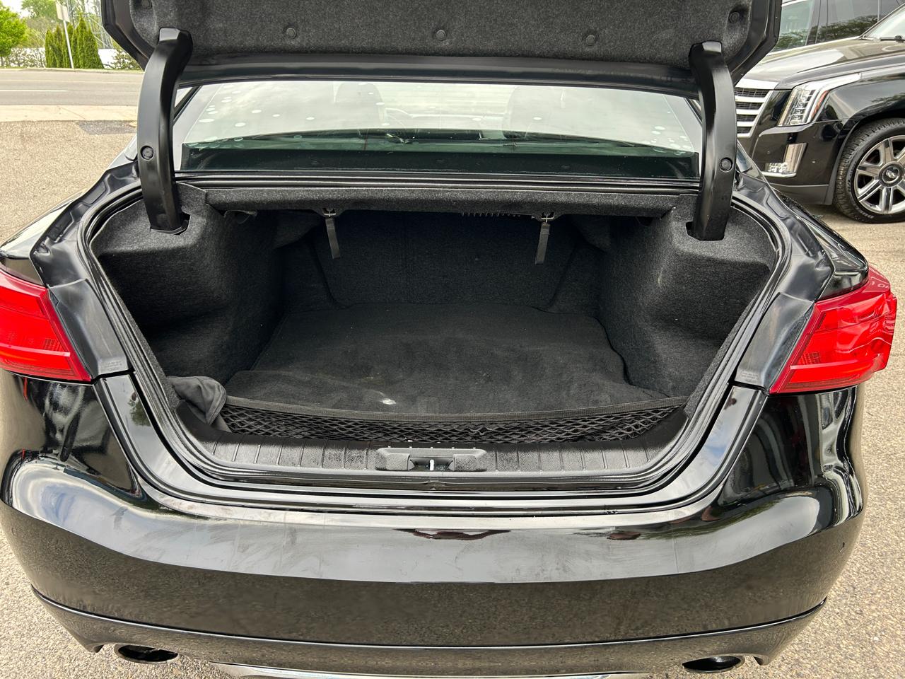 Nissan Maxima SR 3.5L 2017