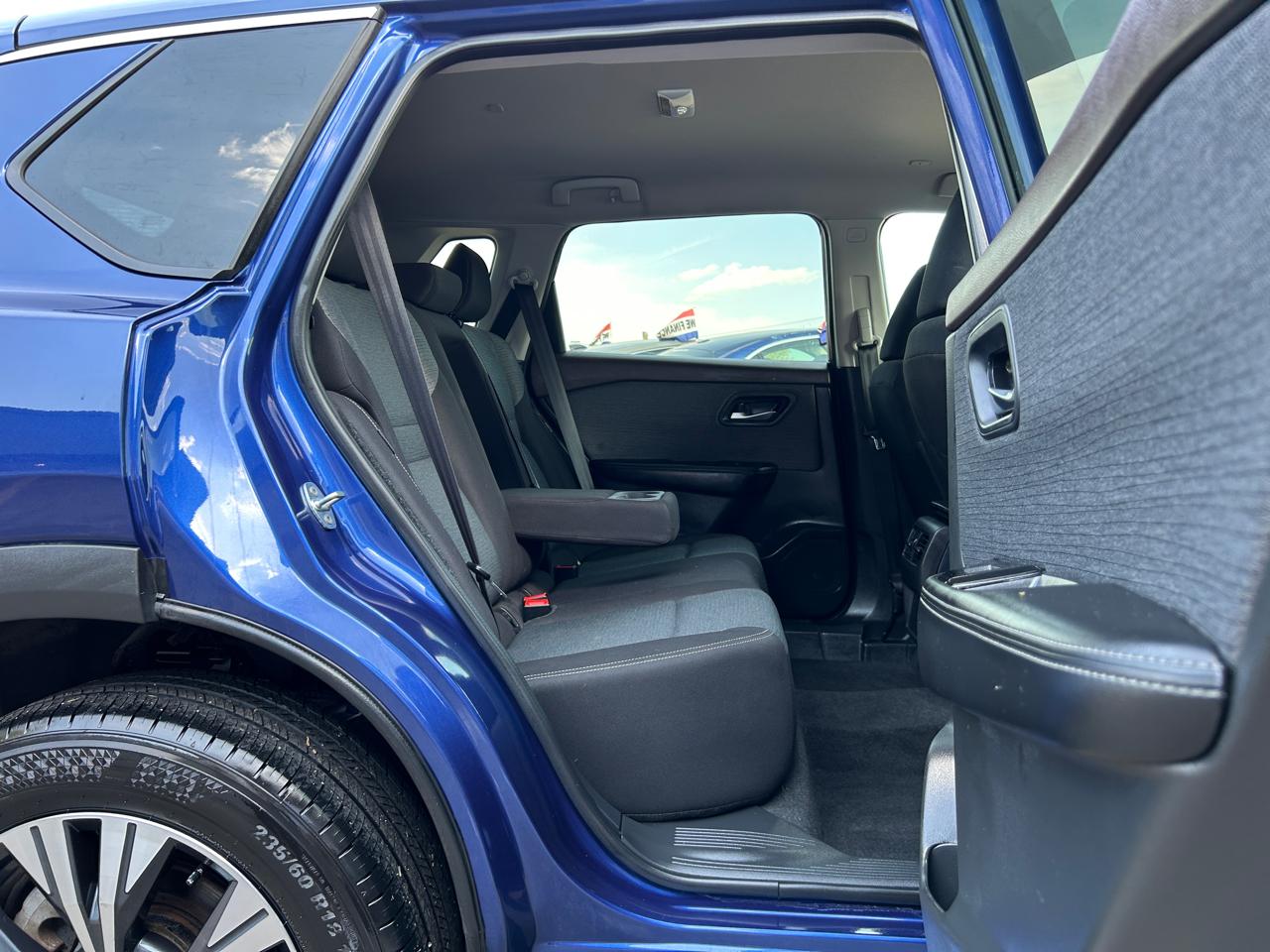 Nissan Rogue AWD SV 2023