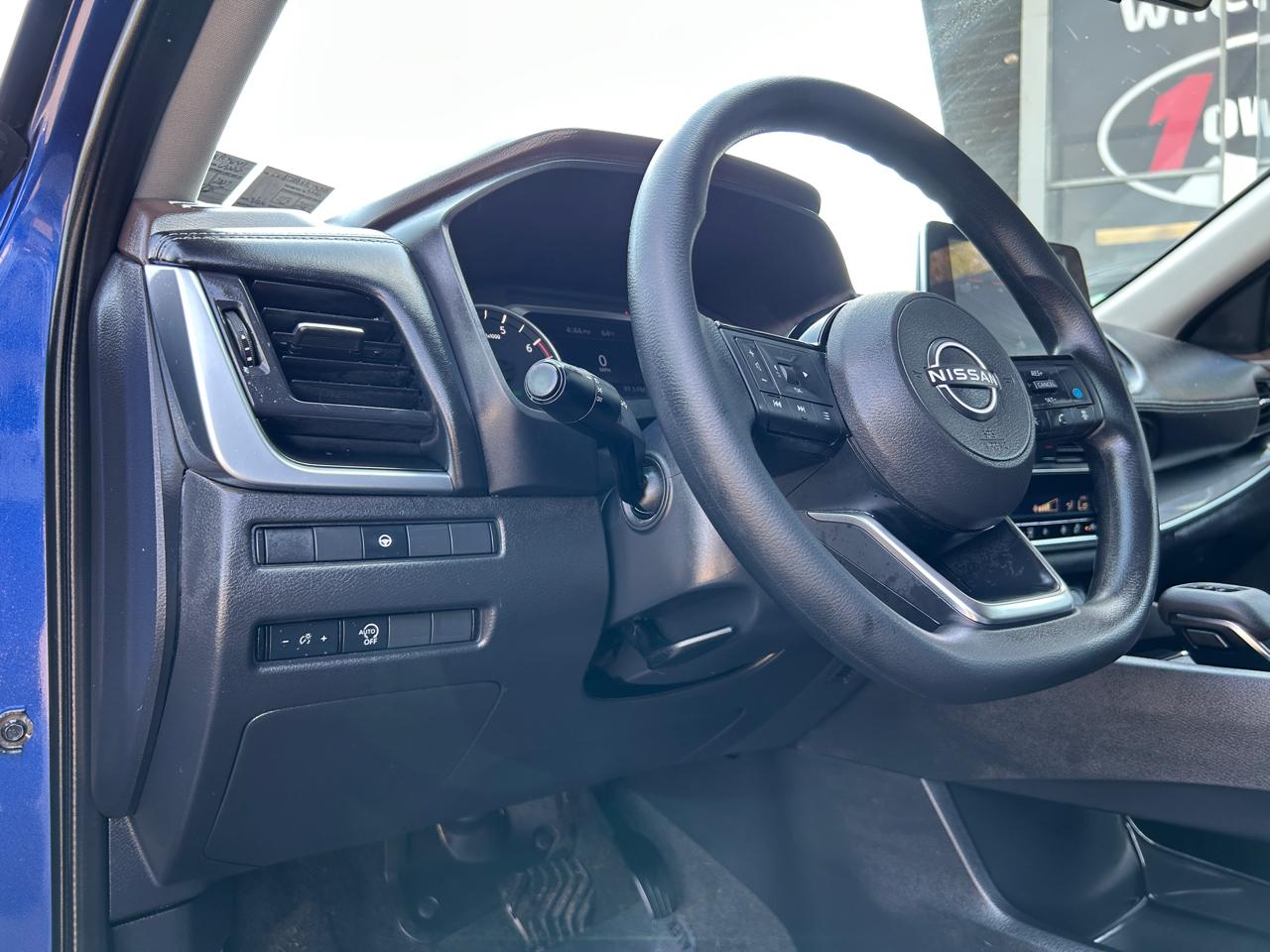 Nissan Rogue AWD SV 2023