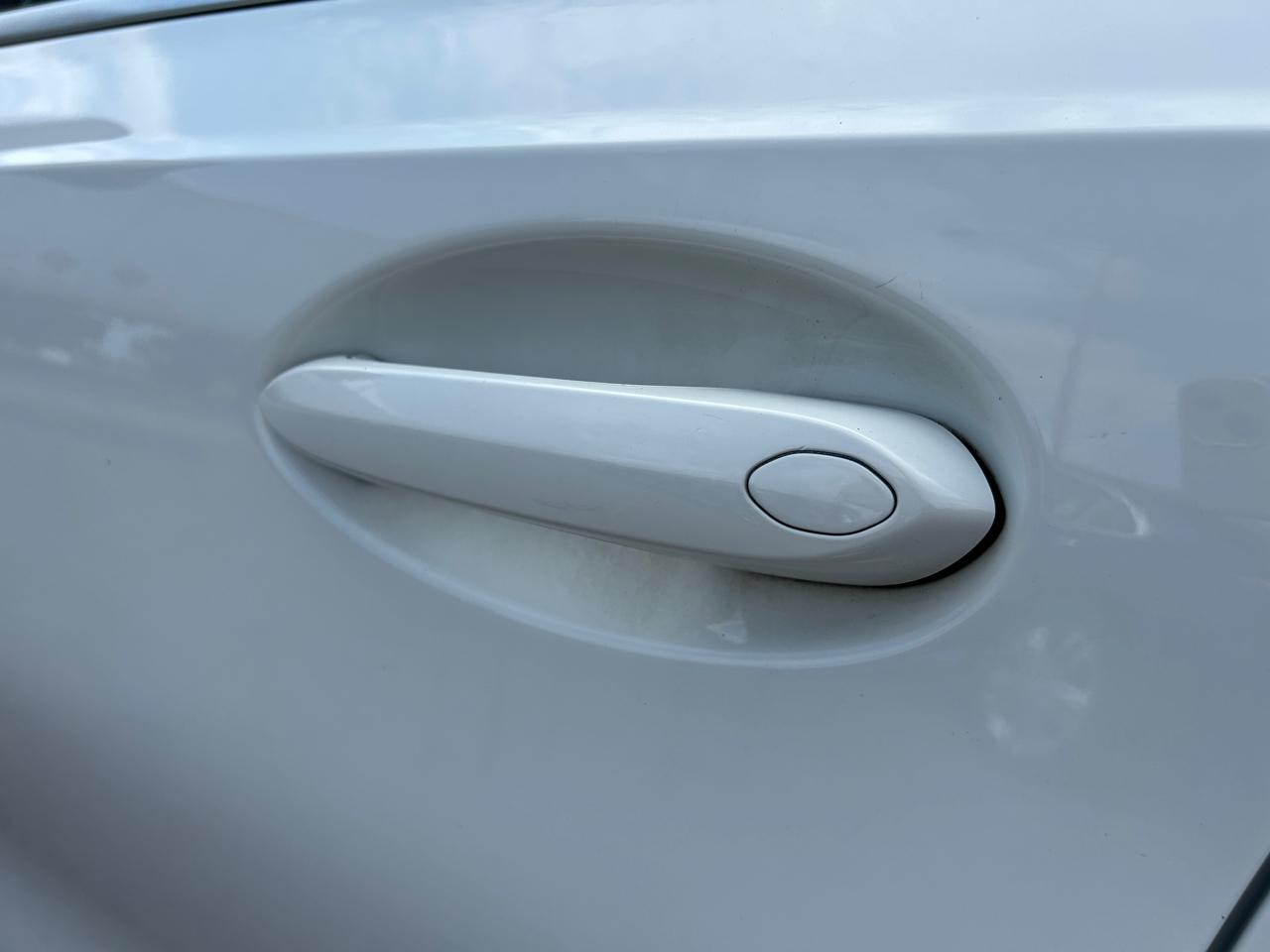 BMW 3 Series 330i xDrive Sedan North America 2020