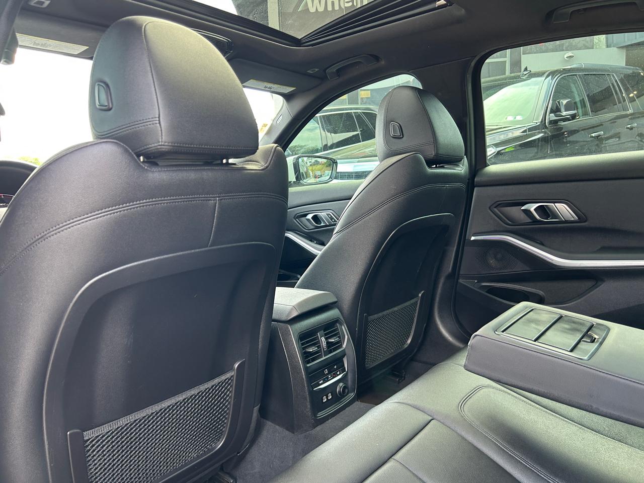 BMW 3 Series 330i xDrive Sedan North America 2020