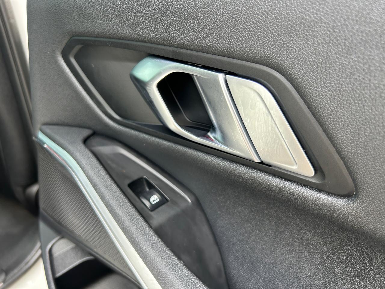 BMW 3 Series 330i xDrive Sedan North America 2020