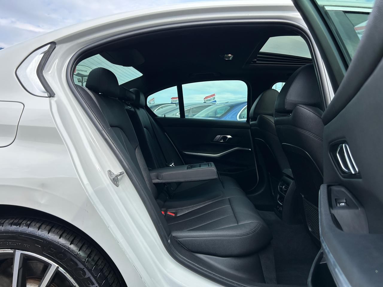 BMW 3 Series 330i xDrive Sedan North America 2020