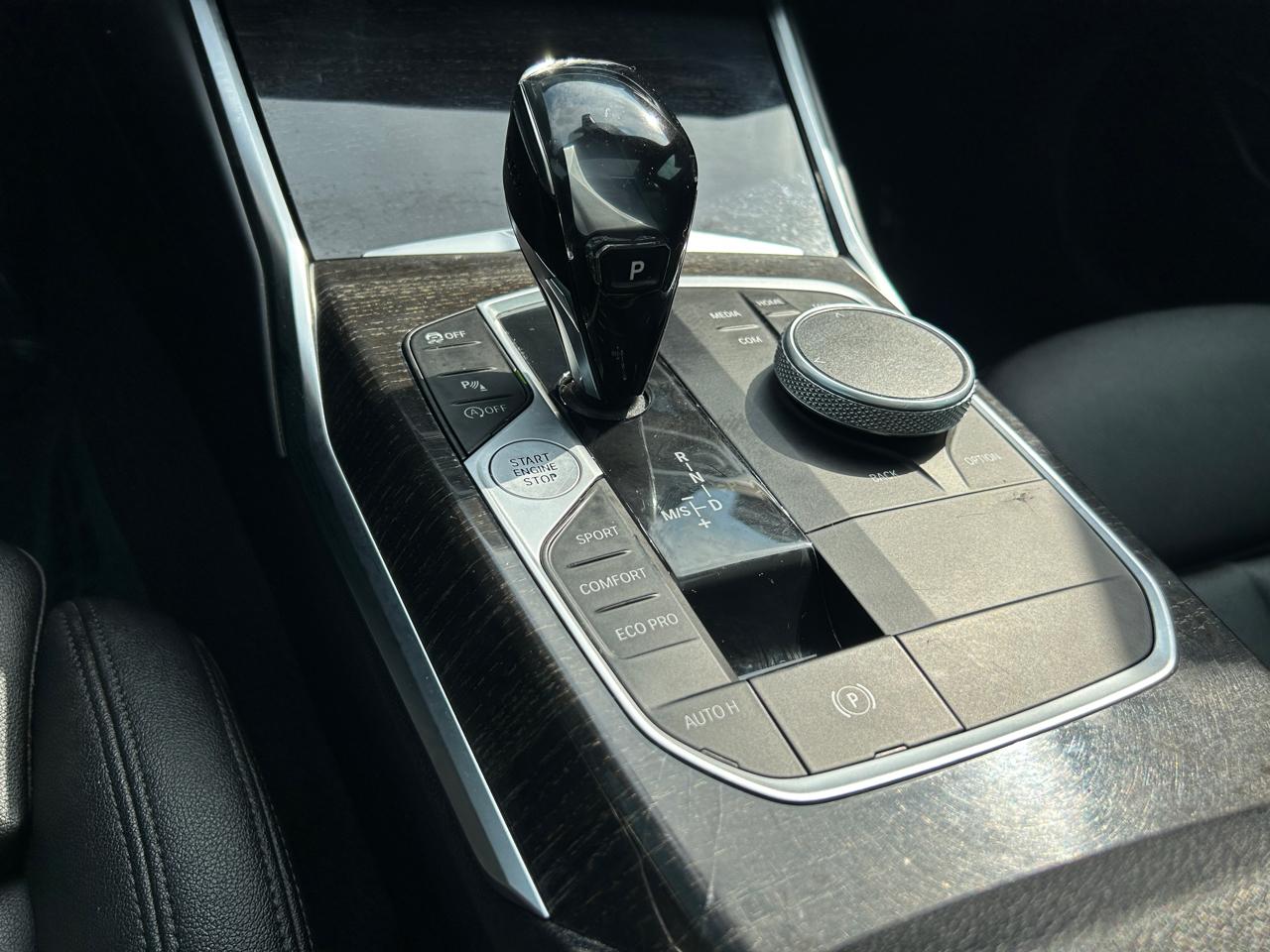 BMW 3 Series 330i xDrive Sedan North America 2020