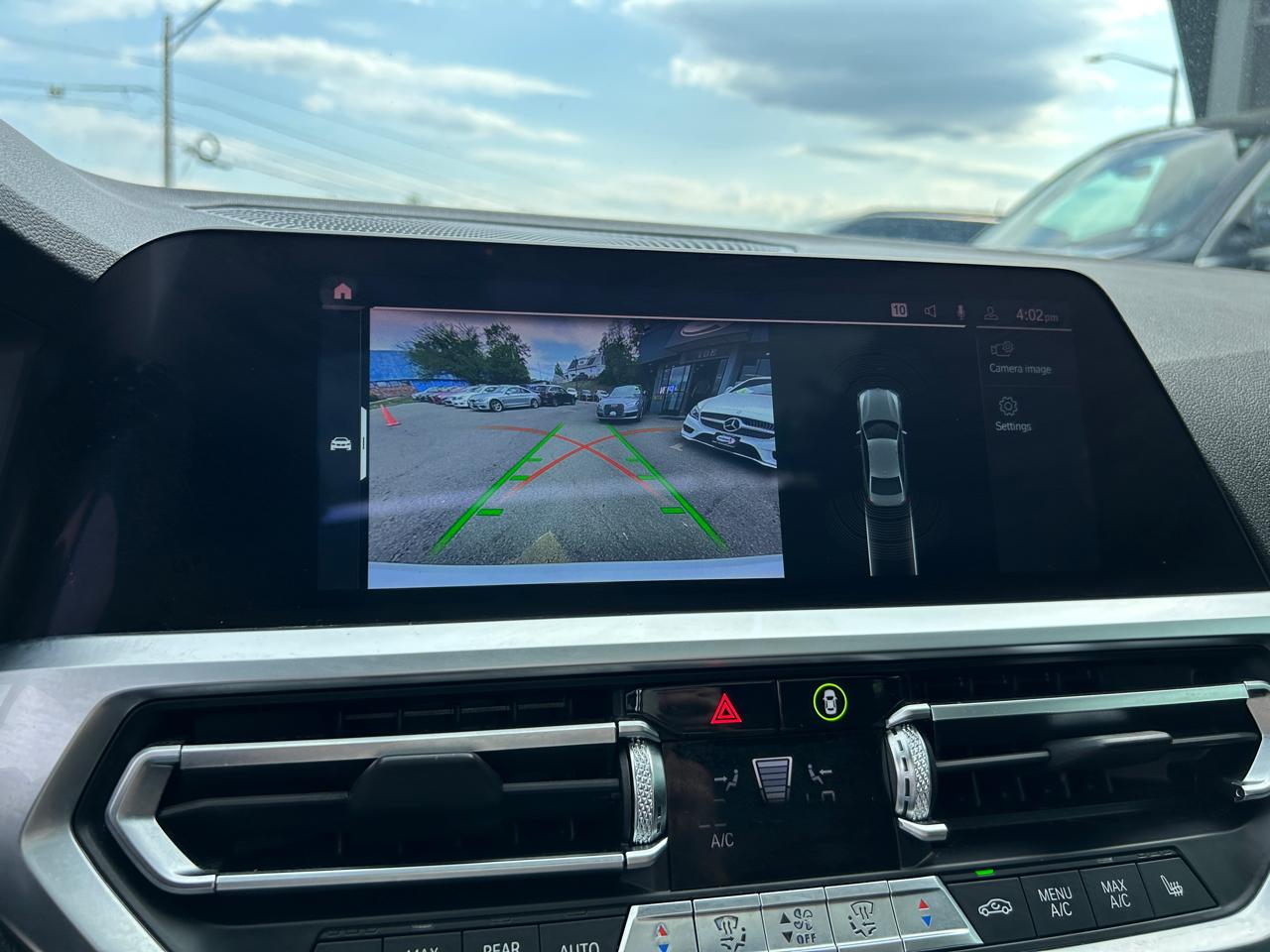 BMW 3 Series 330i xDrive Sedan North America 2020