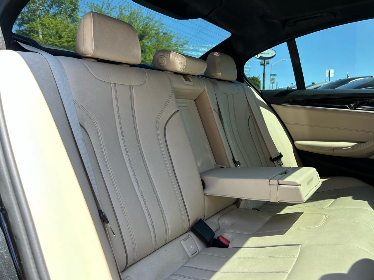 BMW 5 Series 540i xDrive Sedan 2018