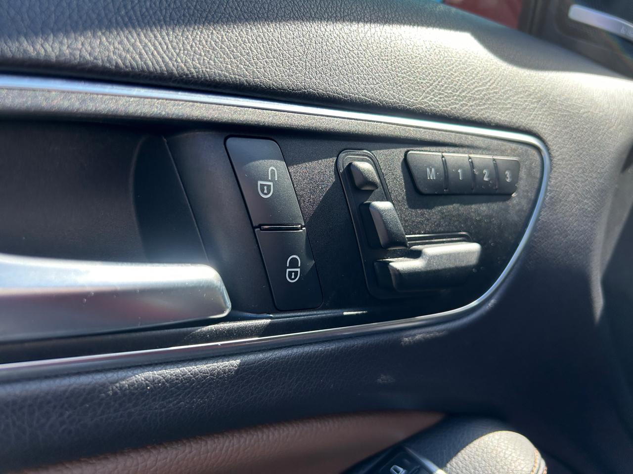 Mercedes-Benz GLA 4MATIC 4dr GLA 250 2016